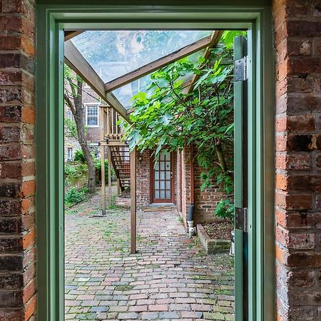 Private Loft Carriage House Walk Score 95 Alexandria Exterior foto