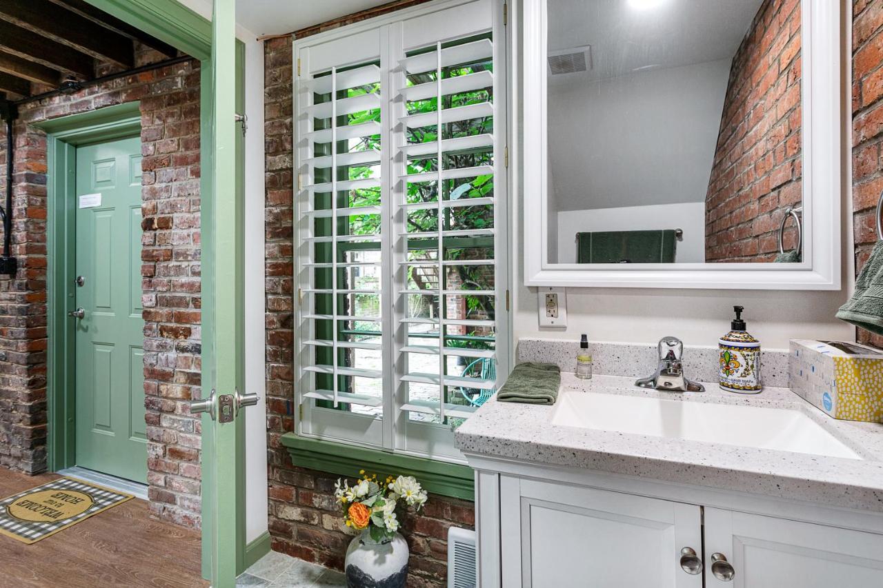 Private Loft Carriage House Walk Score 95 Alexandria Exterior foto